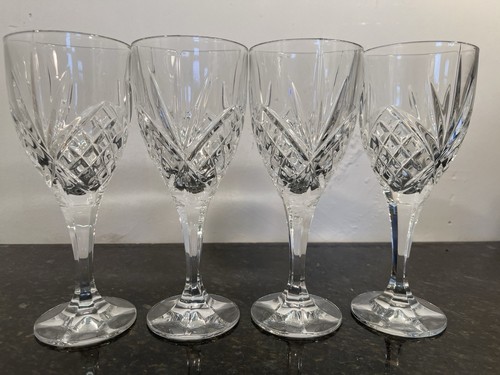 Cut crystal wine glasses set - crystal,
