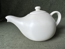 Nigella Lawson Living Kitchen Ceramic Matt Cream Teapot With Box E307