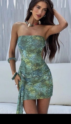 Green short dress jewel - short,