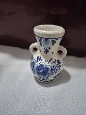 DP Delft Mini Urn Blue and White