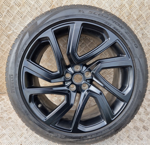 Land rover discovery - 22",