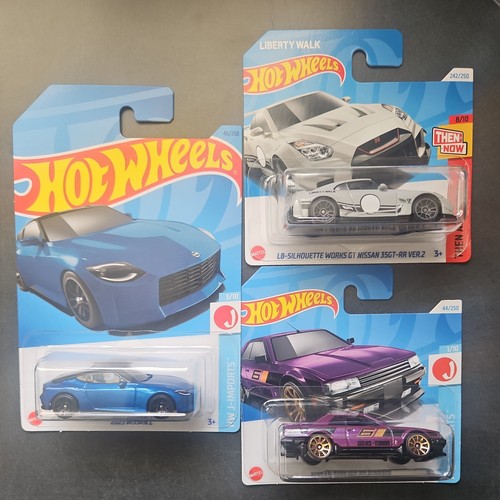 Hot wheels nissan - hot,