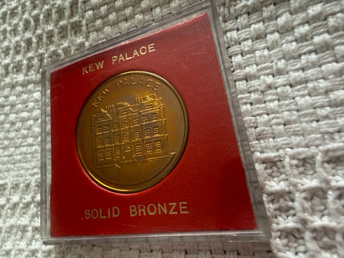 Commemorative bronze coin