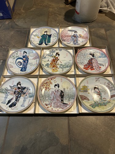 Set vintage porcelain - of,