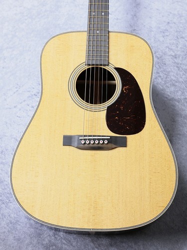 Martin modern deluxe 2023 - modern,