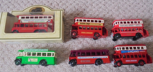 Diecast model buses - model,