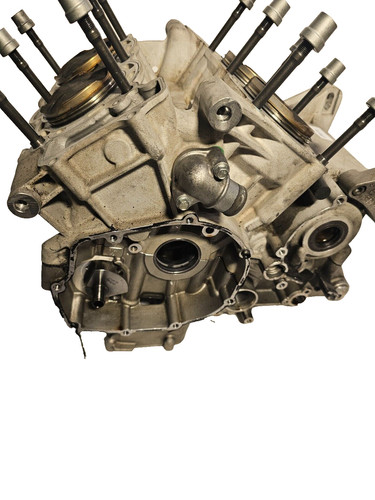 Aprilia rsv4 crankcase - aprilia, engine