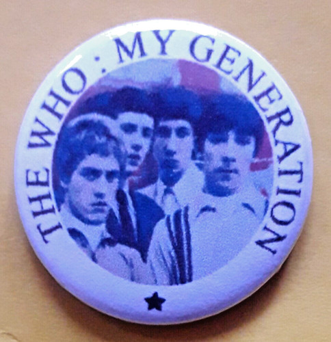 25mm badge the - 25mm, who