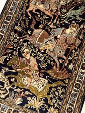 Traditional Vintage Handmade Classic Oriental Silk Rug. Hunter Design