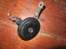 Hella  002 952-841 Car Electric Horn Loud Noise 335Hz / 12V