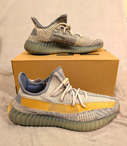 Deadstock nwb adidas yeezy - nwb,