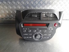 RADIO/CD/STEREO HEAD UNIT