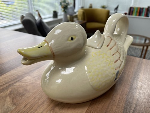 Vintage teapot duck - duck, tea
