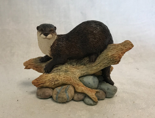 Border fine arts otter - fine,