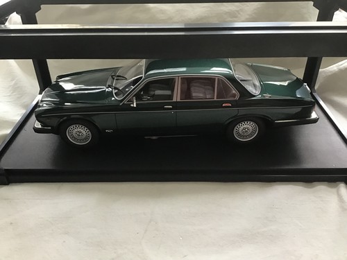 Cult models 18 scale - cult,