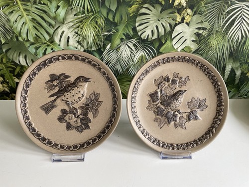 Poole pottery the wren - wren,