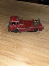 USED VINTAGE DIECAST HUSKY SIMON SNORKEL BEDFORD FIRE ENGINE-LENGTH 6.9cm #52