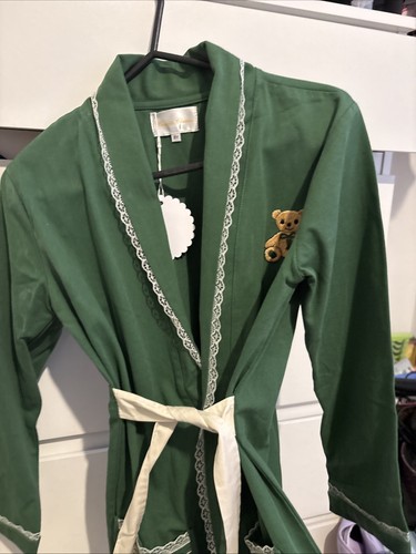 Romany girls house - house, coat
