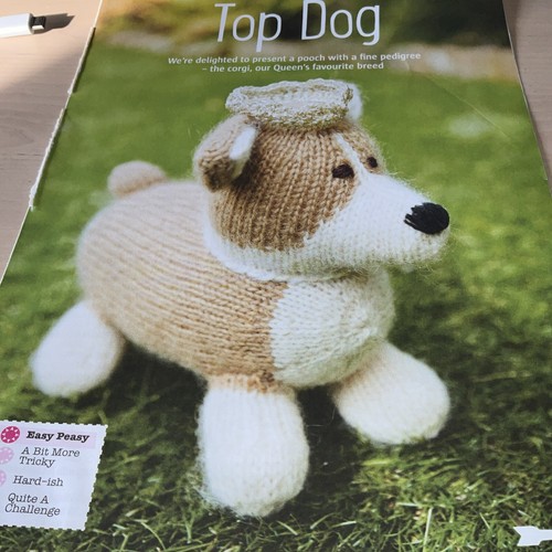 Top dog queen - top, with
