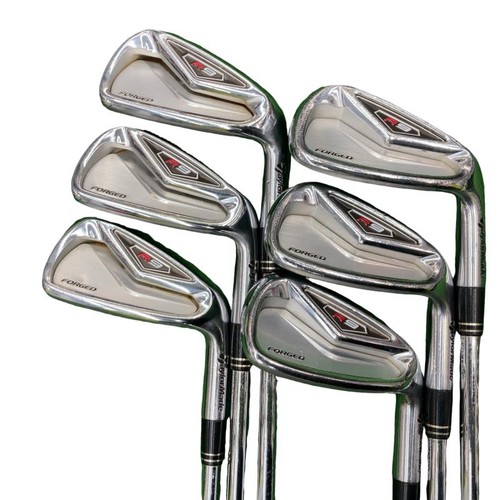 Taylormade iron set - flex, s
