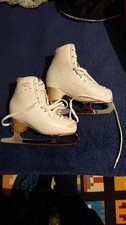 Edea Chorus Ice Skates 220C