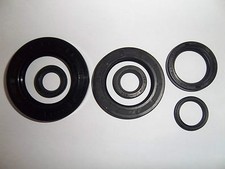 TRIUMPH BONNEVILLE T120 ENGINE