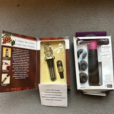 2 unused boxed le creuset screwpull and le vin cork free pourer 