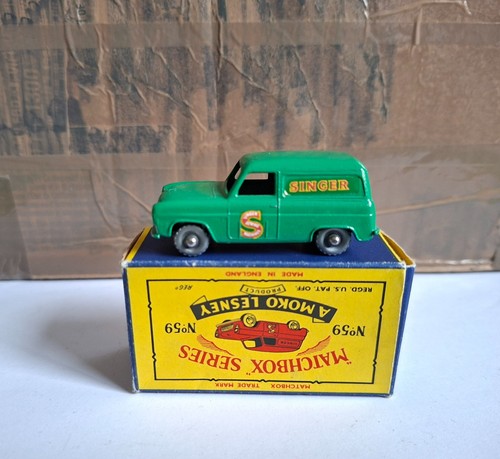 Matchbox singer van dark - 59,