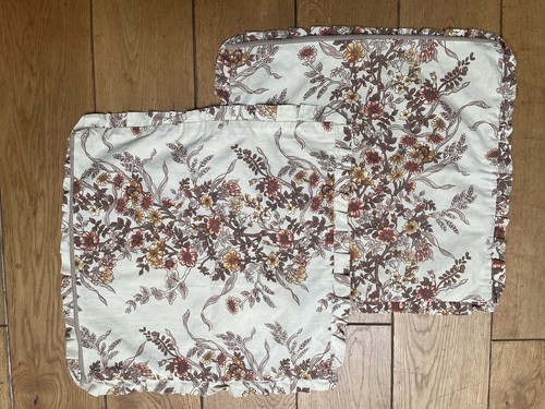 Pair vintage retro 1970s - of,