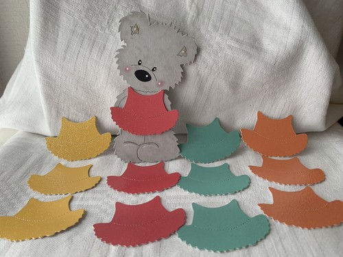 Die cut dresses - x, mixed
