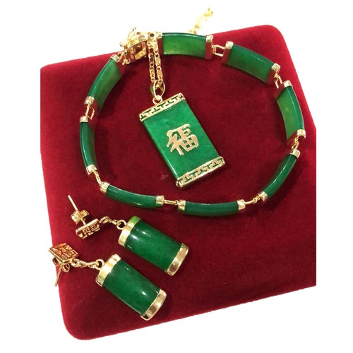 Lucky green jade - jade, gold