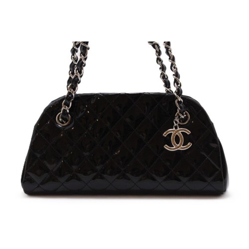 Chanel bag matelass - chanel,