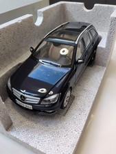 AUTOart 1:18 Accurate Scale