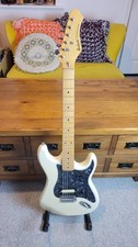Antoria Starmaker 1984 White Strat Style Electric Guitar