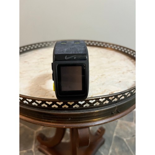 Mens nike powered tomtom - by,