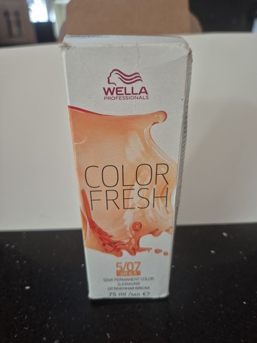 Wella hair colour - fresh, semi
