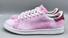 Pharrell Williams HU Holi Stan