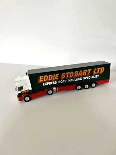 Corgi volvo curtainside - corgi,