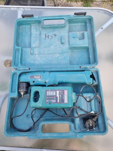 Makita battery angle - angle, wrench