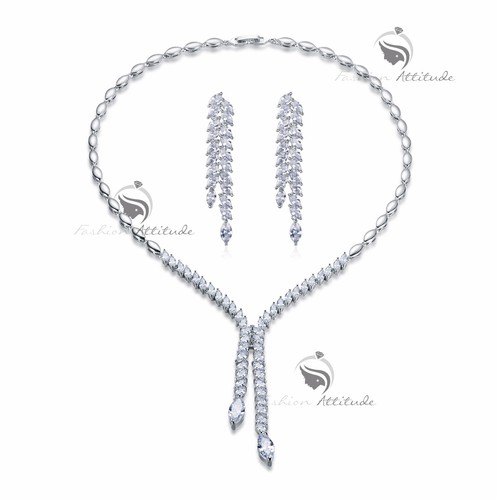 18k white gold - , filled