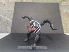 Classic marvel figurine - marvel,