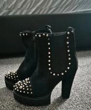 Black Silver Toe Studded