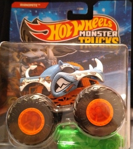 Hot wheels monster truck - monster,
