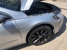 GENUINE 12-17 VW PASSAT CC DRIVER FRONT WING IN SILVER LA7W FACELIFT MODEL