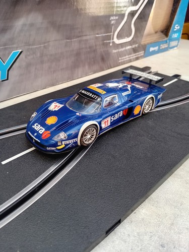 Scalextric maserati mc12 - scalextric,