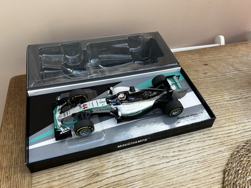 Minichamps formula 1 - 1/18,