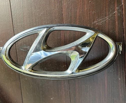 Hyundai chrome front - hyundai,