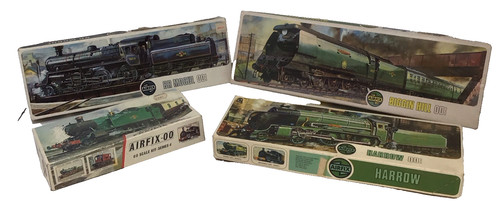 Vintage airfix model kits - model, job
