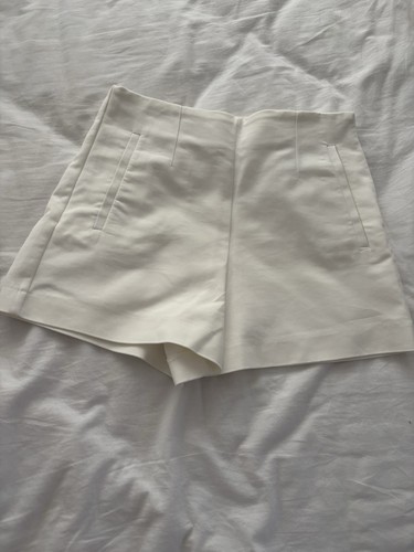 Zara women white shorts size - shorts,