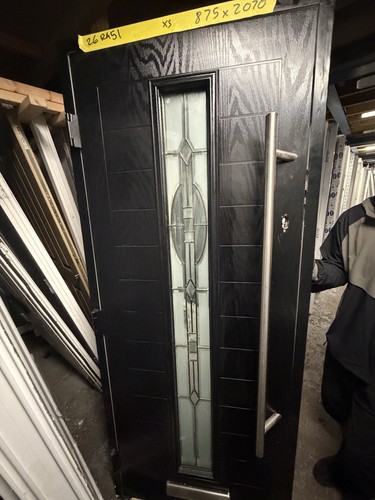 Showroom front door black - ex,